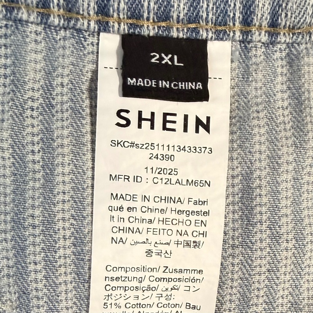 SHEIN Womens 2XL Blue White Pinstripe Wide Leg Cuffed Denim Shorts Elastic Back - Picture 2 of 5